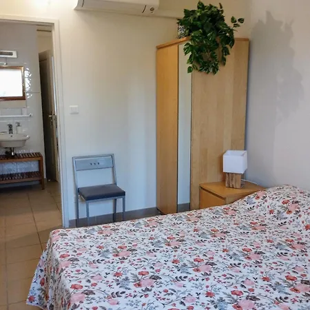 Feriehus Dans Maison En Rez-de-chaussee Avec Piscine